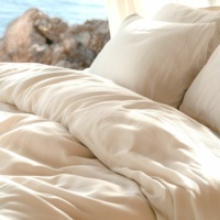 organic percale duvet ccover set lifestyle classic ivory 003