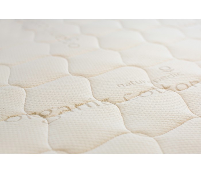 verse quilt close up