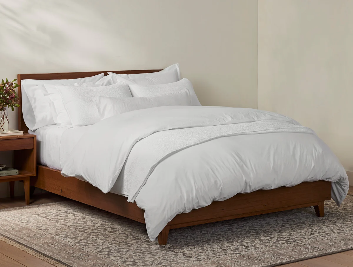 HeritageOrganicPercale Duvet AlpineWhite HeroThreeQuarters FA23 19713 c9e0b4b9 7fdb 401f 8593 aa7a54369771